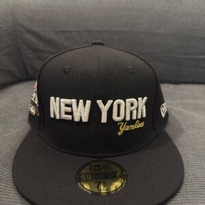 New York Yankees Black Cap